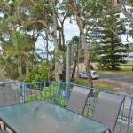 5 Ocean Breeze Shoal Bay Avenue Fabulous Location Opposite Shoal Bay Beach! - Holiday Melbourne 1