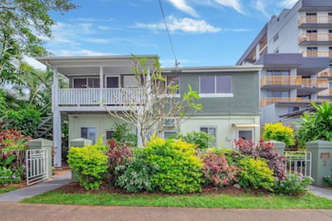 Easy Going Holiday Unit On McKenzie MK6 - Lightning Ridge Tourism 0