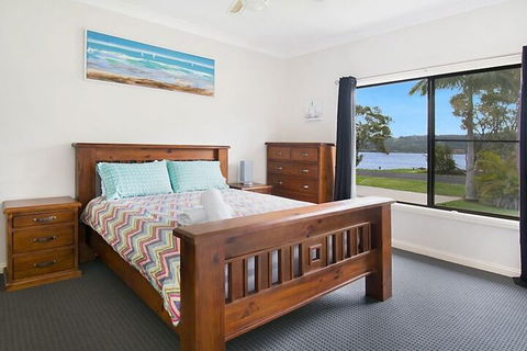 Robins Place - Accommodation QLD 5