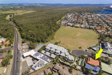 SECRET GARDEN WiFi Netflix Pet Friendly - VIC Tourism 4