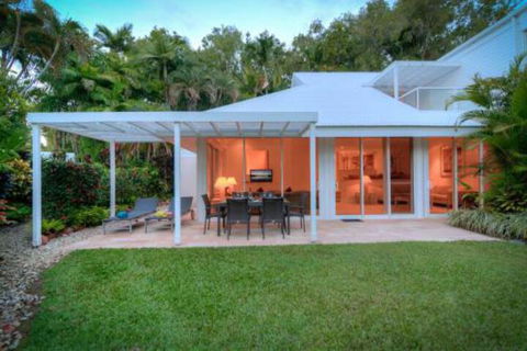 Port Douglas Mirage Villa 410 (3 BR) - Wagga Wagga Accommodation 2