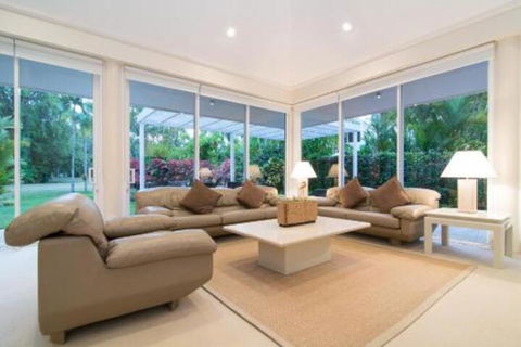 Port Douglas Mirage Villa 410 (3 BR) - Wagga Wagga Accommodation 7
