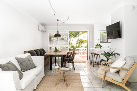 A PERFECT STAY - Cooinda - YWait Travel 4