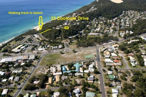 33 Cooloola Drive Rainbow Beach Walk To The Beach Pet Friendly - WA Accommodation 4