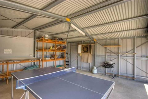 4 Boronia Place Rainbow Beach Perfect Convenient Location Fenced Yard - Holiday Melbourne 3