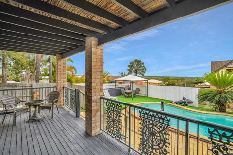 1 33 Tingira Close Rainbow Beach Gorgeous Ocean Views Swimming Pool Air Conditioning - WA Accommodation 5