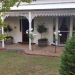 Annadale House - YWait Travel 0