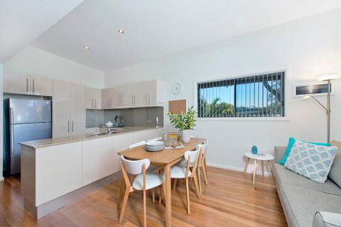Suibhne Modern Unit Opposite River - WA Accommodation 6
