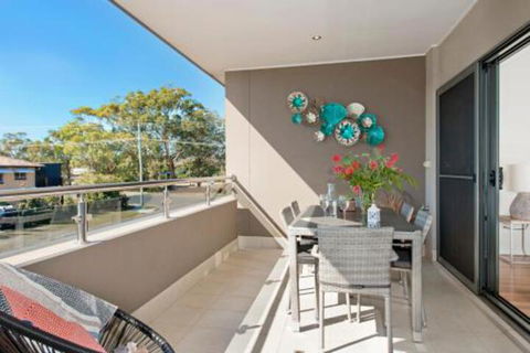 Suibhne Modern Unit Opposite River - WA Accommodation 3