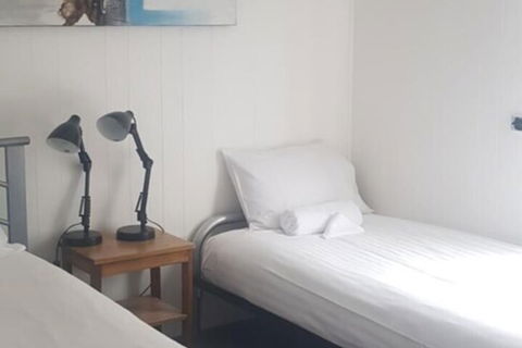 The Hut - WA Accommodation 1
