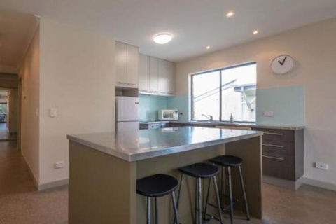 Wilson Ave Unit 2 13 Wilson Ave - Accommodation Port Macquarie 4