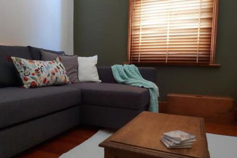Salty Eyre Glenelg - Wagga Wagga Accommodation 5