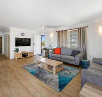 Comfy  Cosy Upstairs - Hervey Bay Accommodation