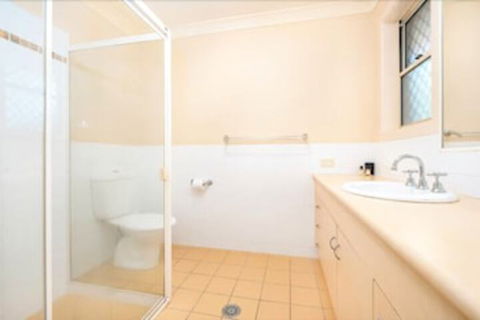 Frangipani Hideaway - Accommodation QLD 6