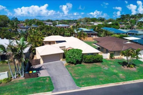Frangipani Hideaway - Accommodation QLD 0