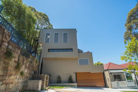 Townhouse Near The City Perfect Family Retreat - Accommodation Yamba 2