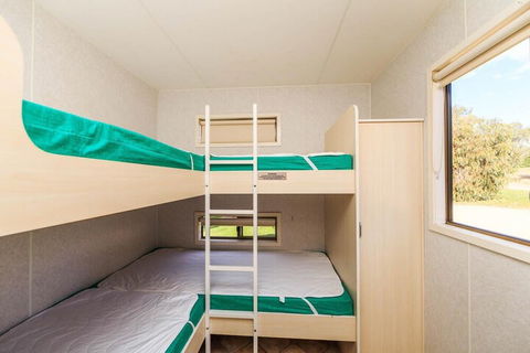 Reflections Holiday Parks Grabine - Accommodation Newcastle 6
