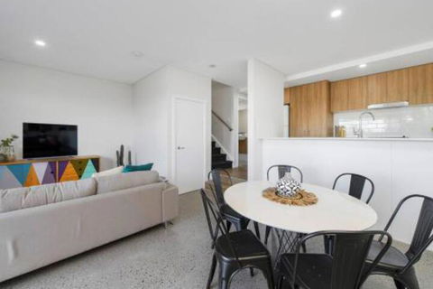 G149 Apt 2 - Tourism Bookings WA 6