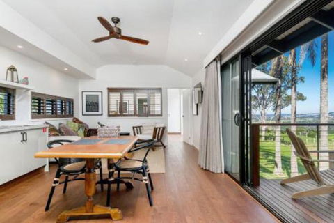 Triloka Lodges - WA Accommodation 4