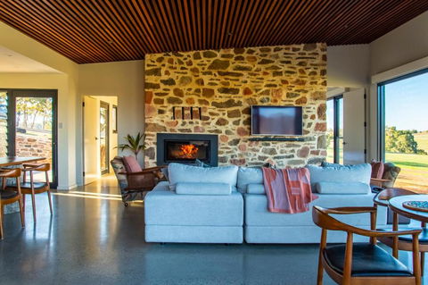 Hutton Vale Farm JHA Stone Cellar - YWait Travel 4