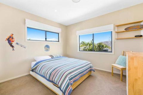 Elliston At Corporate Boardies. - Tourism Bookings WA 7