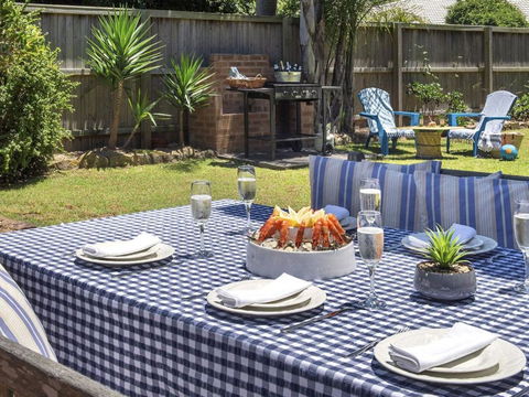 Beach House On Jones Beach Kiama Accommodation - Holiday Melbourne 3
