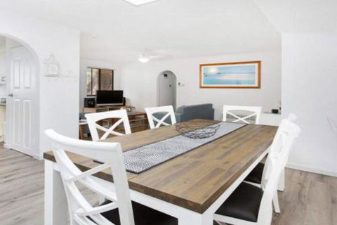 My Coastal Getaway Cafes Beaches Rainforest - Accommodation Tasmania 0