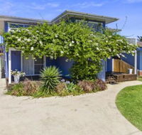 Seacluded plenty of room for everyone - Yamba Accommodation