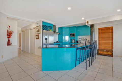 Beautiful Waterfront Home CHELSEA - Accommodation Find 2