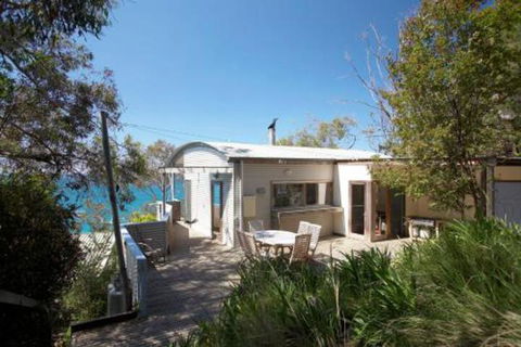 Wye View Architecturally Designed Stunning Views - Accommodation Newcastle 2