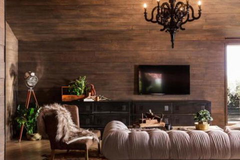 Hardwood House - Broome Tourism 0