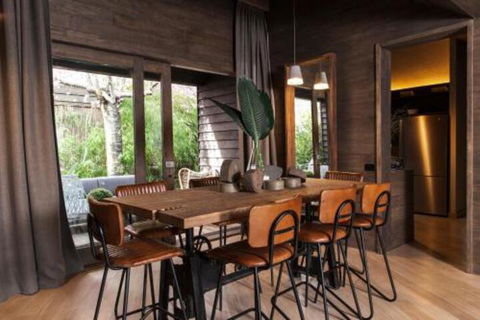 Hardwood House - Broome Tourism 2