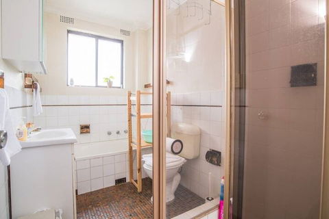 Simple Comfort! 2bed1bath Unit In Meadowbank - Accommodation Newcastle 1