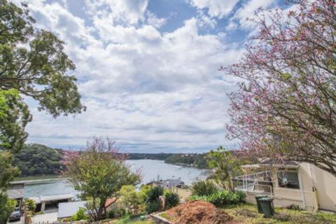 Scenic Illawong Riverside Getaway 1bed1bath Unit - Kawana Tourism 0