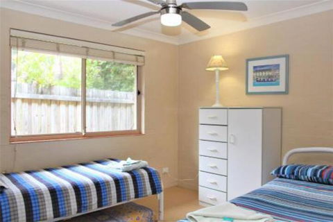 BEACHSIDE VILLA 2 - Holiday Jervis Bay 4
