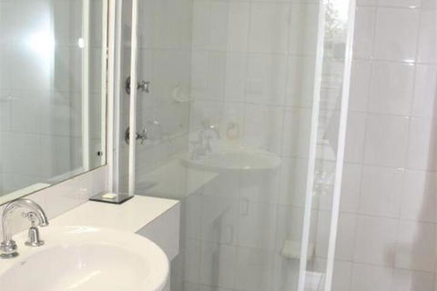 AQUA VIEW - Wagga Wagga Accommodation 6