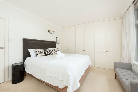 Harbour Front Single Level Apartment - Accommodation Find 5