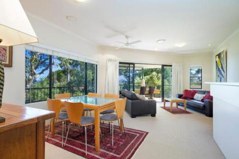 6 Avenal - Accommodation in Bendigo 0