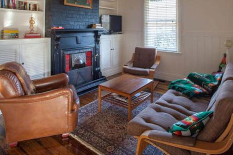 Wormwood House - Accommodation Broken Hill 6