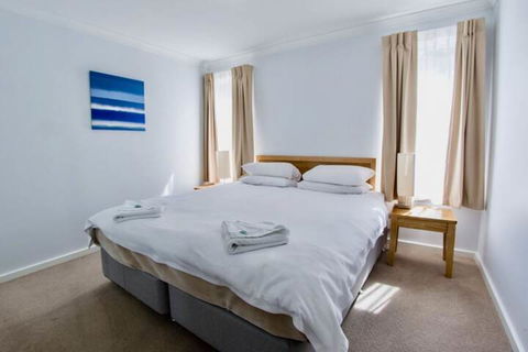 Sea Breeze - Broadwater - WA Accommodation 6