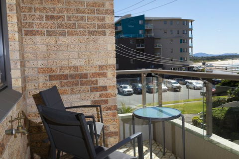 Breakers 11 - Hervey Bay Accommodation 6
