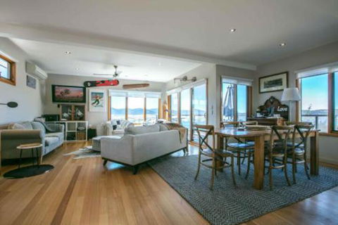 Snowy Mountains Townhouse - Accommodation Ballina 0