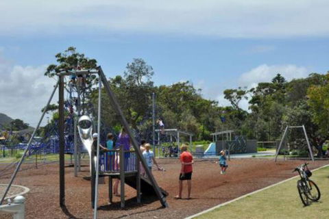 50 Florida Avenue - Accommodation Tasmania 2