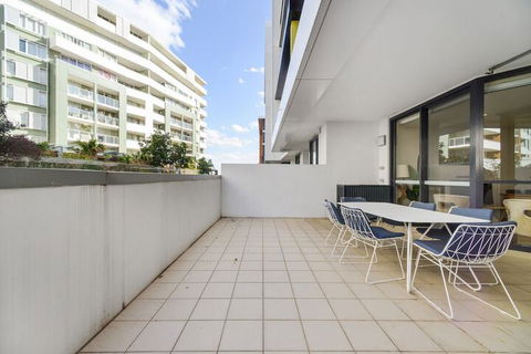 HomeHotel 2Bedroom With Shopping Mall - Holiday Jervis Bay 7