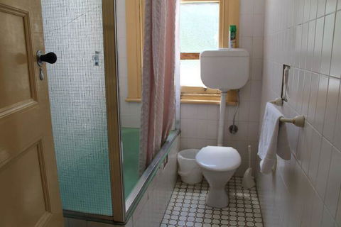 Royal Hotel Orange - Whitsundays Tourism 1