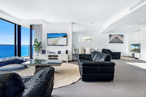 Oracle Resort Private 3 Bed Skyhome - Accommodation Port Macquarie 0