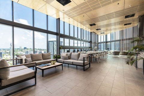 Brisbane One Apartment - Tweed Heads Accommodation 4
