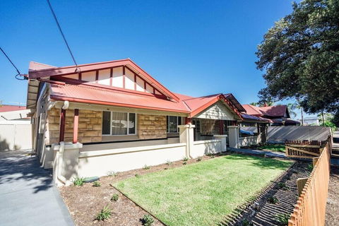 Noosa On Moseley Close To Beach Wifi Nespresso - Accommodation Redcliffe 1