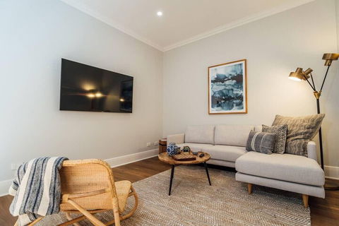 Noosa On Moseley Close To Beach Wifi Nespresso - Accommodation Redcliffe 7