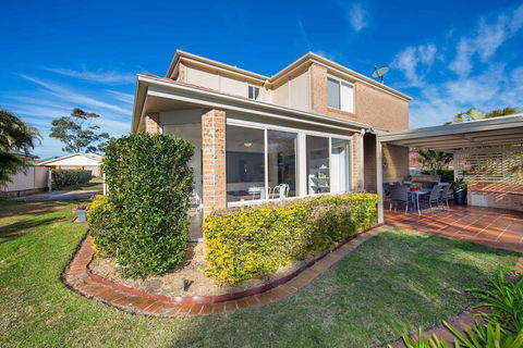 Mariner Beach House Salamander Bay - Casino Accommodation 2